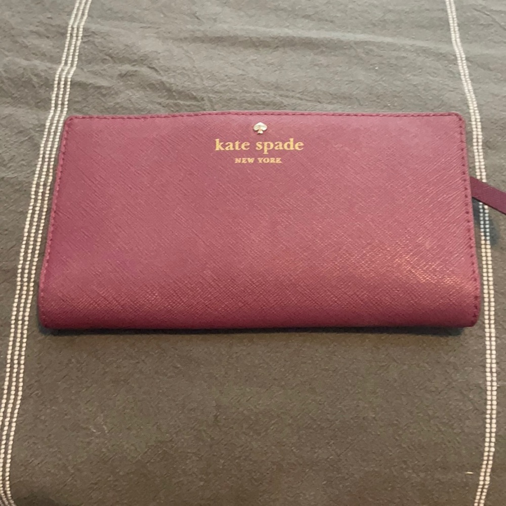Kate Spade Staci Slim Bifold Wallet
